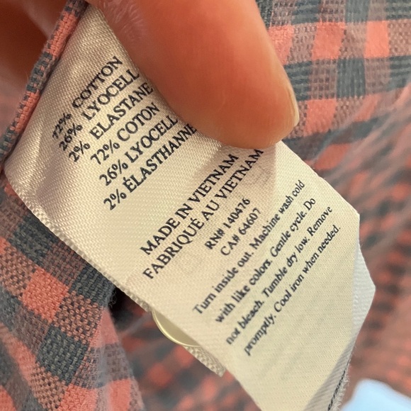 Faherty Soft Checkered Button-Up Shirt - Picture 6 of 8